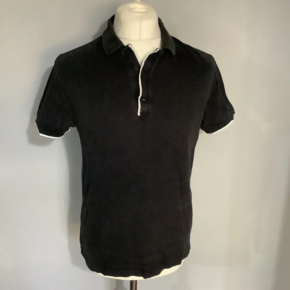 Versace Polo Shirt - Size M - Black - Pique Cotton - P2P 19โ - Picture 1 of 8